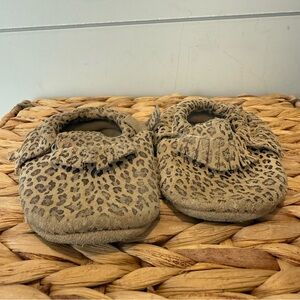 BirdRock Baby Infant Leather Moccasins, Size 5.5